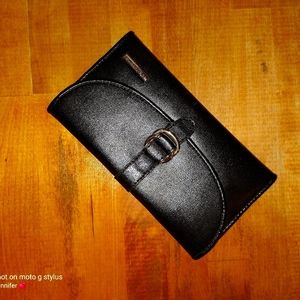 Liz Claiborne wallet